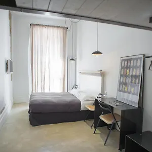 Belledonne & Gallery Bed & Breakfast